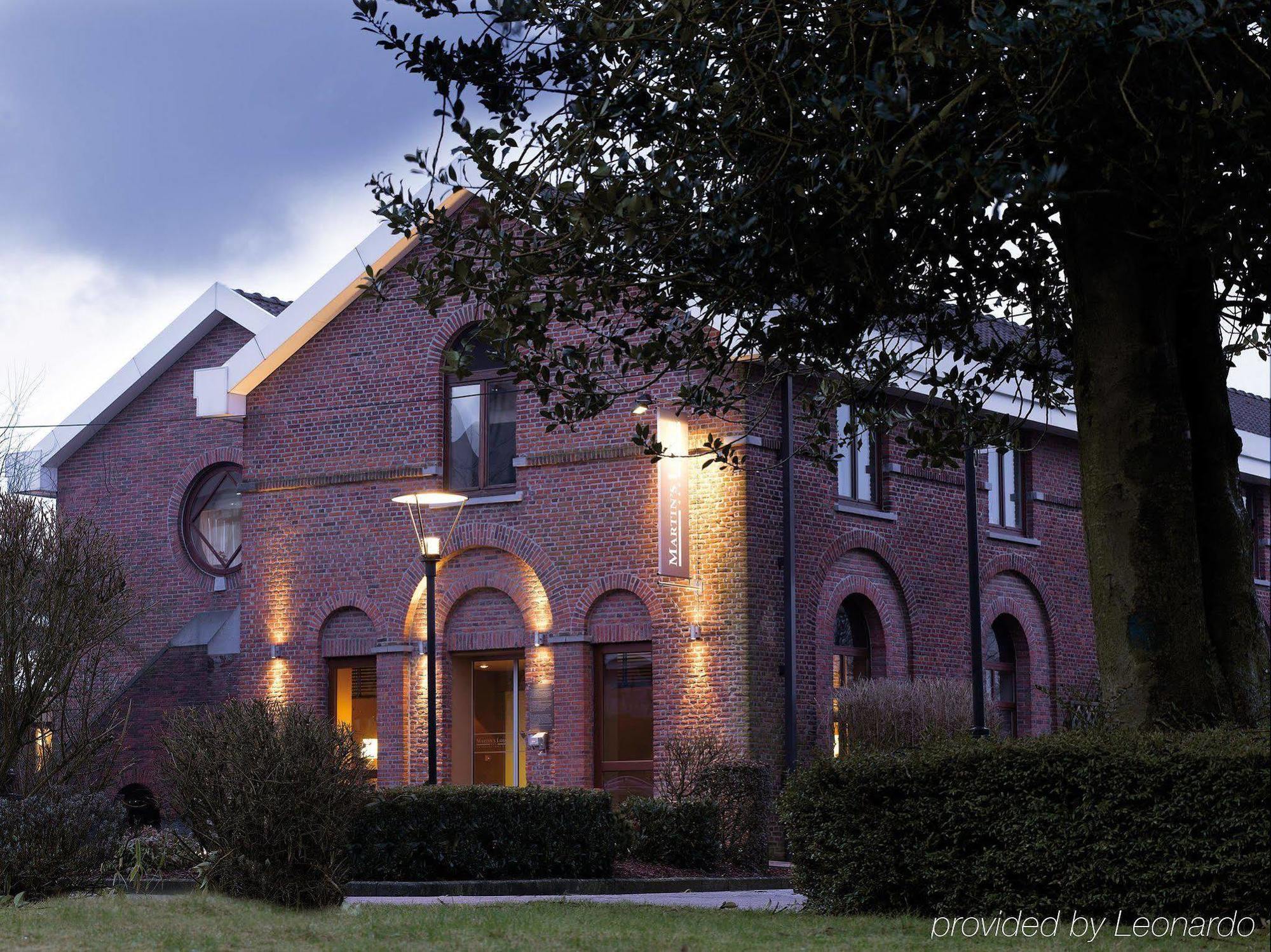 Martin'S Waterloo Hotel Exterior photo